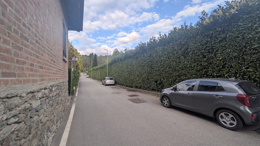 parcheggio a 1,4 km da Hotel Aracoeli